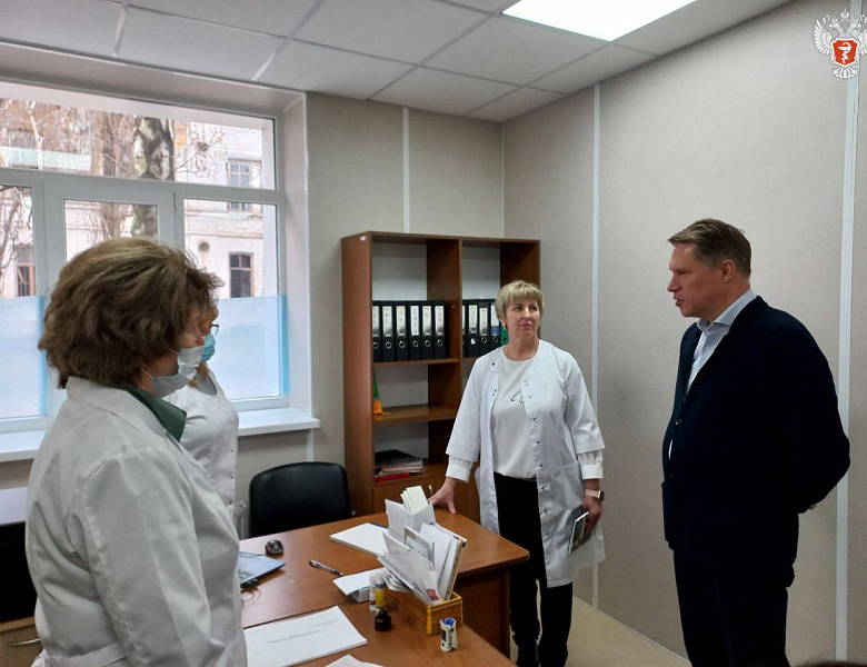 Михаил Мурашко посетил Запорожскую и Херсонскую области с рабочим визитом